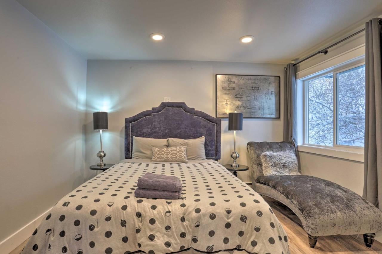 Modern Anchorage Getaway, Steps From Coastal Trail 아파트 외부 사진